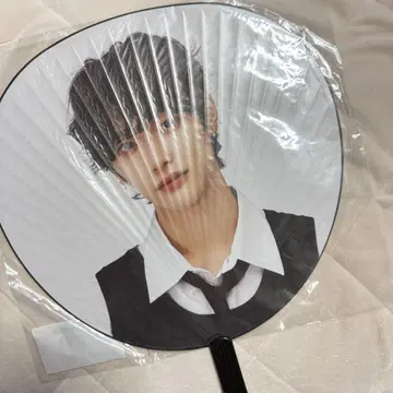 RIIZE 원빈 부채