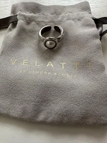 VELATTI 실버 펄 반지