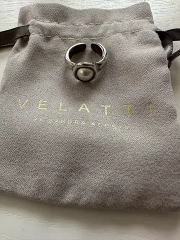 VELATTI 실버 펄 반지