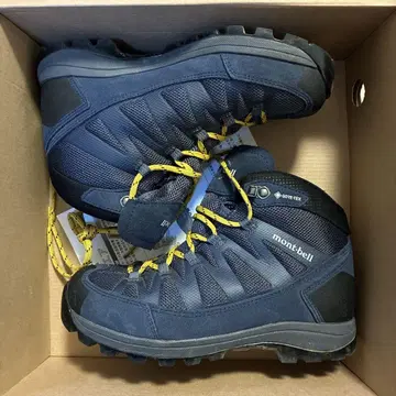 mont-bell GORE-TEX 트레킹 슈즈 마운틴 크루저