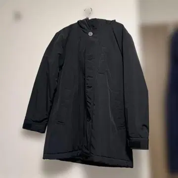 뉴발란스 블랙 다운 자켓