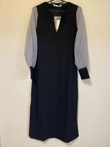 ABITOKYO 그레이 V넥 원피스 M