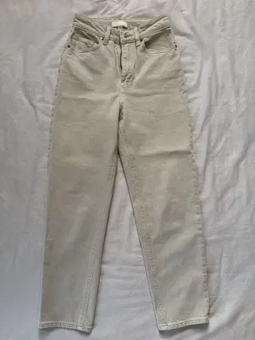 H&M 하이웨스트 데님 팬츠 테이퍼드 베이지 EUR32