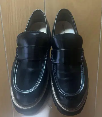 츠모리치사토 로퍼 통굽 가죽 신발 천연 가죽 가죽 23cm