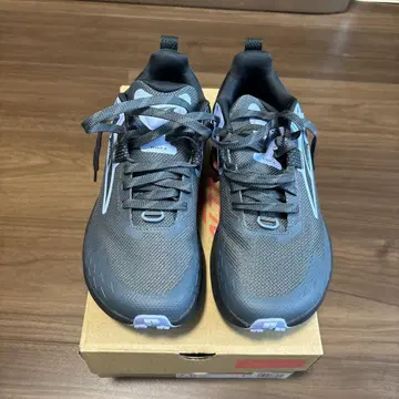 알트라 ALTRA / Women's TIMP5 (US7.5)
