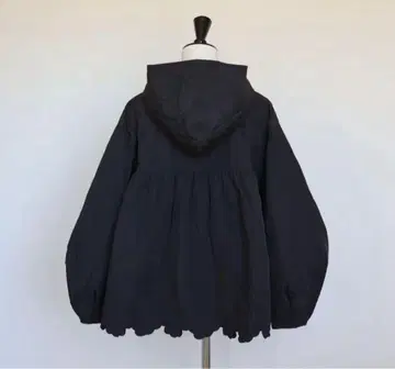 Gypsohila 지프소피아 Embroidery Blouson