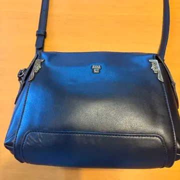 안나수이 숄더백 27 20 10