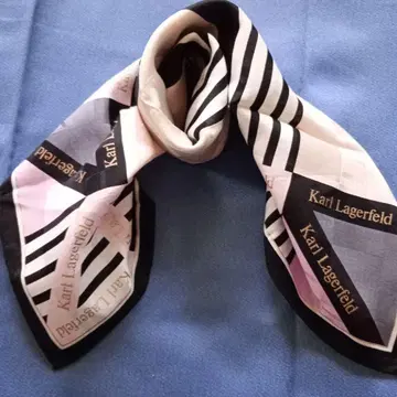Karl Lagerfeld 손수건 스카프