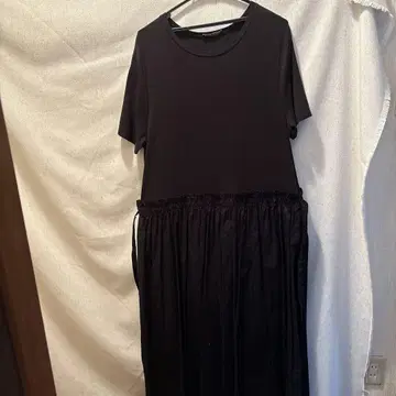 ZARA 블랙 반팔 티셔츠 원피스 L