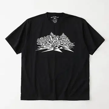 White Mountaineering BLK T-SHIRT 1