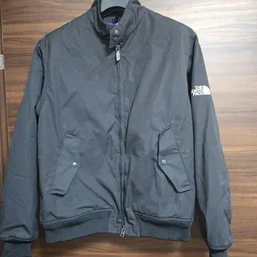 THE NORTH FACE 블랙 점퍼 충전솜