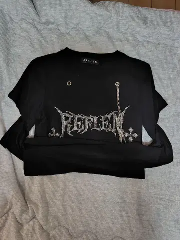 REFLEM 블랙 긴팔 T셔츠