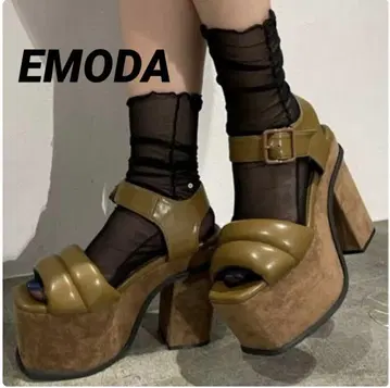 새상품급 EMODA 에모다 통굽 샌들 퍼 벌키 슈즈