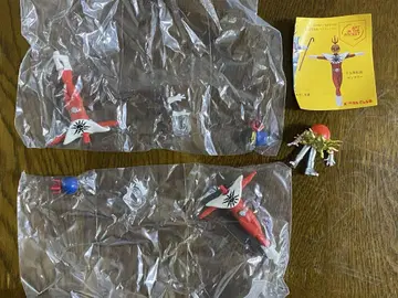 대장편 타로맨 만박 대폭발 피규어 마스코트 태양 가면 미니 타로맨