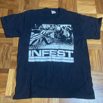 INFEST 그래픽T셔츠 블랙 M사이즈