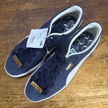 PUMA 스웨이드 네이비 스니커즈