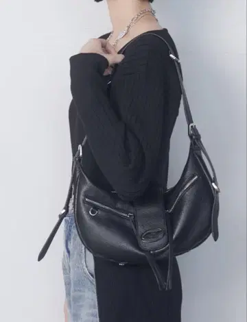 EMODA 더블 지퍼 숄더백