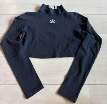 adidas 하이넥 크롭 롱 T셔츠 XS 블랙