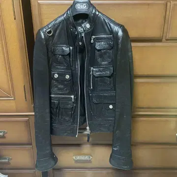 D&G 블랙 가죽 싱글 라이더 M 사이즈