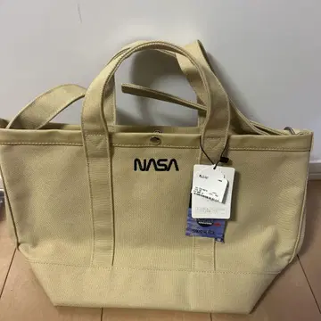 슈라루 NASA 한정판 토트백