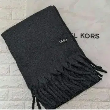 [ 새상품 ] 마이클코어스 머플러 두꺼운 소재