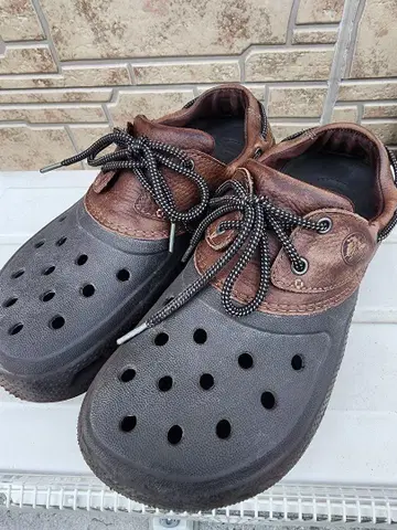 Crocs 아일랜더 M11 브라운 남성용