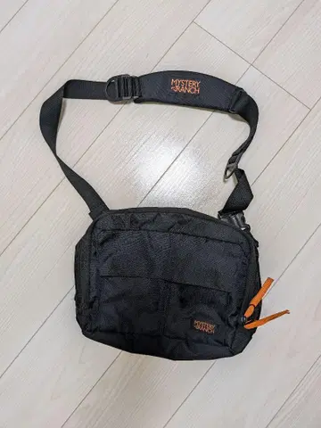 미스터리 랜치 메신저 백 블랙