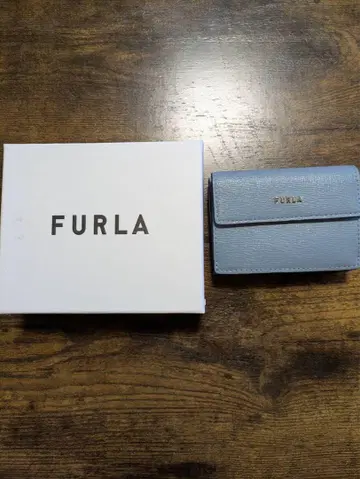 FURLA 3단 폴더형 지갑 라이트 블루