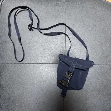 새상품급 DAIWA PIER 낚시릴 백