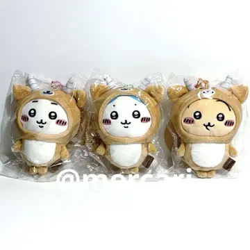 나가노 마켓 임팔라를 쓴 치이카와 마스코트 하치와레 토끼