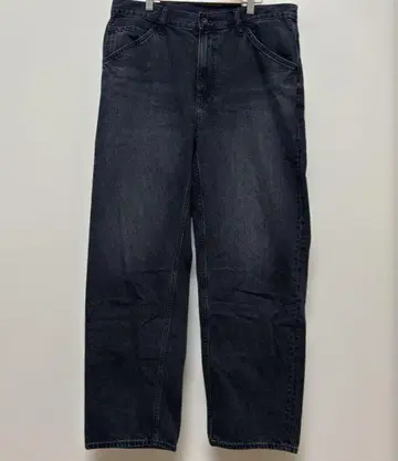 UNIQLO 유니클로 와이드 핏 청바지 사이즈 34 블랙 데님