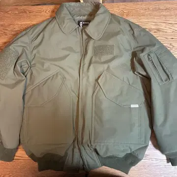 phoenix/프릭스스토어 GORE-TEX 플라이트 자켓