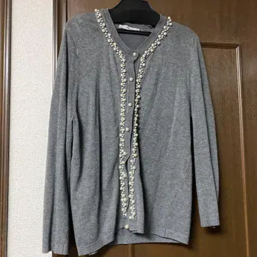 ZARA 그레이 가디건 펄 장식