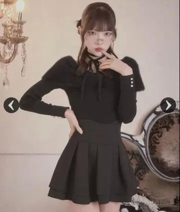 미셸 마카롱 슬림 레그 스커트 블랙 XS