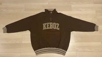 KEBOZ 브라운 하프 지퍼 맨투맨