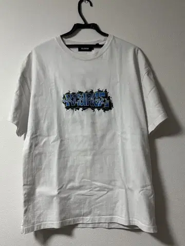 XLARGE 화이트 T셔츠 L 사이즈