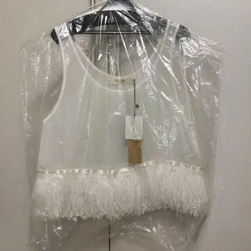 코코딜 페더 탱크탑 택 포함 새상품