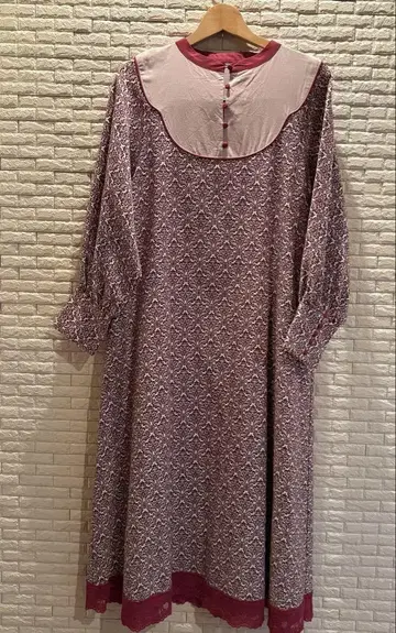 레베카 부티크 LEBECCA boutique 그리운 마을과 원피스