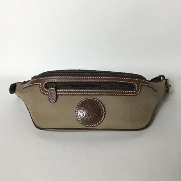 2509-31 | 새상품급 | 헌팅월드 바디백 다크 브라운