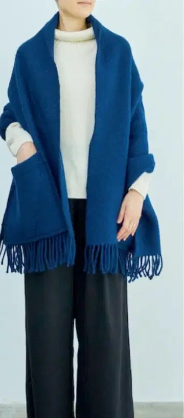 lapuankankurit UNI 포켓 숄 블루베리