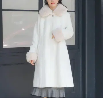 [미사용 새상품] 멀티WAY 와플 코트 화이트