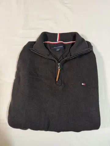 TOMMY HILFIGER 블랙 스웨터 L