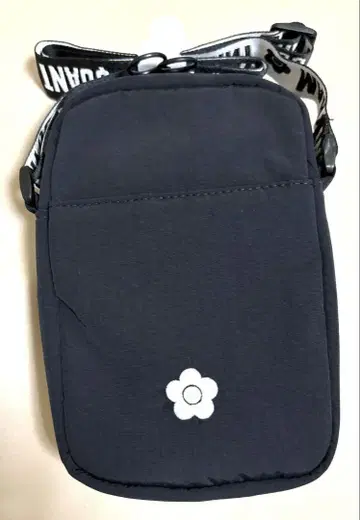 새상품 미사용 마리콴트 숄더백