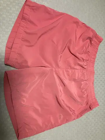 LACOSTE 핑크 숏팬츠