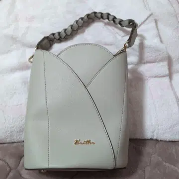 르 레브 바닐라 튤립 버킷 백
