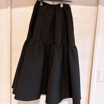 Bluelea 자카드 스커트 Jacquard skirt