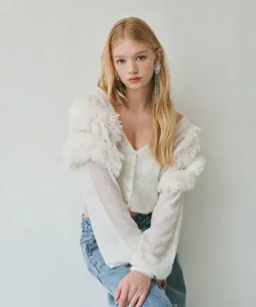 새상품급 J1Uby LA BELLE ETUDE 가디건 화이트