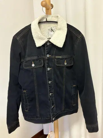 캘빈클라인 보아 카라 부착 데님 자켓