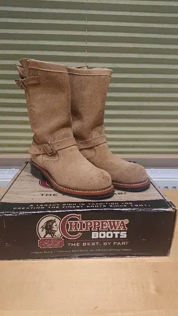 Chippewa 엔지니어 부츠 베이지 스웨이드