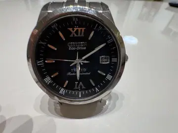 CITIZEN 시티즌 엑시드 H110-T013562 솔라 전파 시계